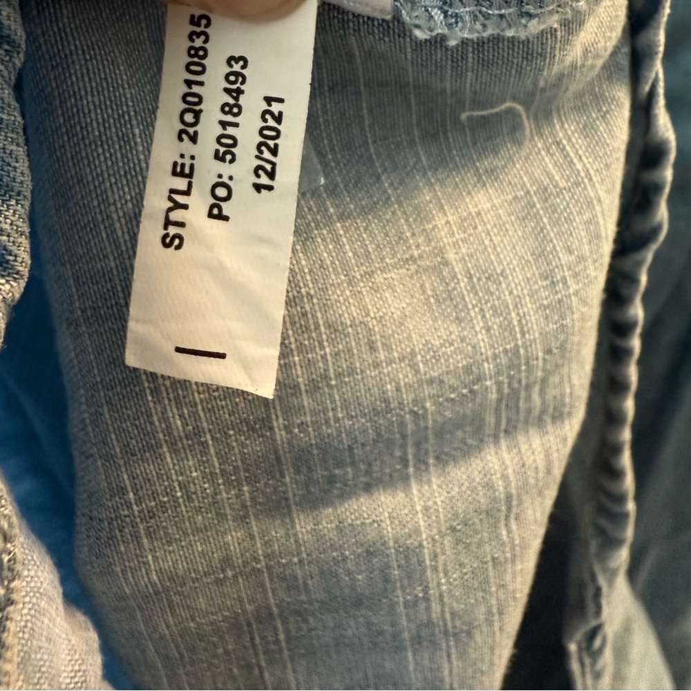 Vineyard Vines Pintuck Pleated Chambray Sleeveless Button-Front Shift Dress | XS - Picture 6 of 7
